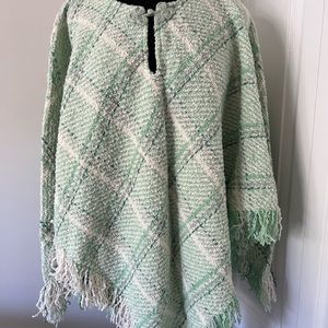 Boyne Valley Weavers Cape